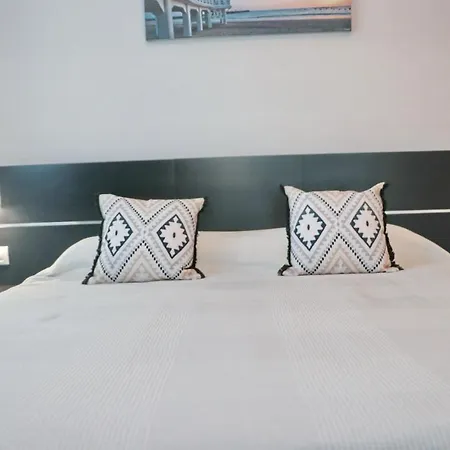 Apartment Bateles